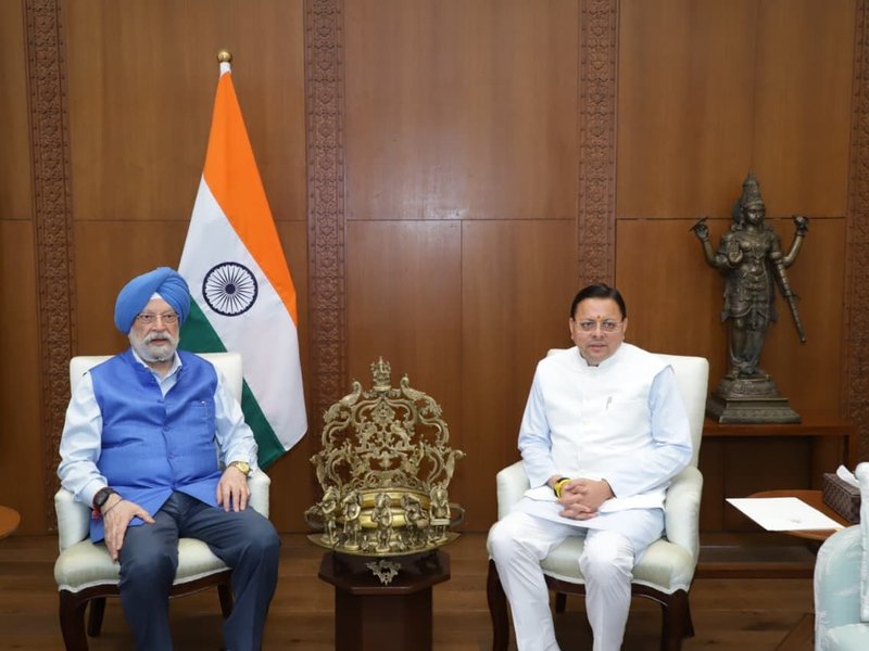 सीएम धामी ने की केंद्रीय मंत्री हरदीप पुरी से मुलाकात, एलपीजी आपूर्ति 100 प्रतिशत बनाए रखने का किया अनुरोध