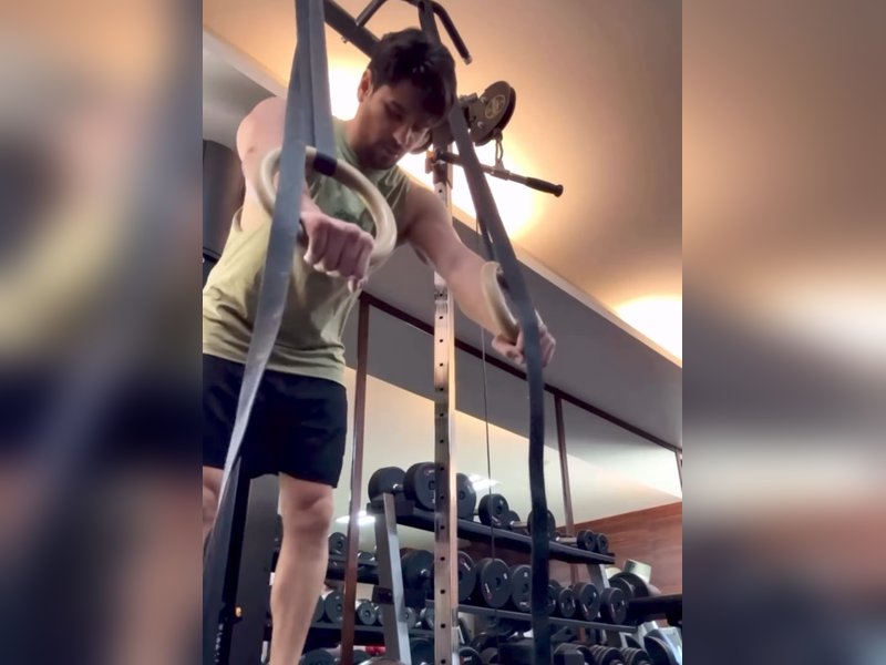 Sidharth Malhotra shares his fitness mantra: No shortcuts just work