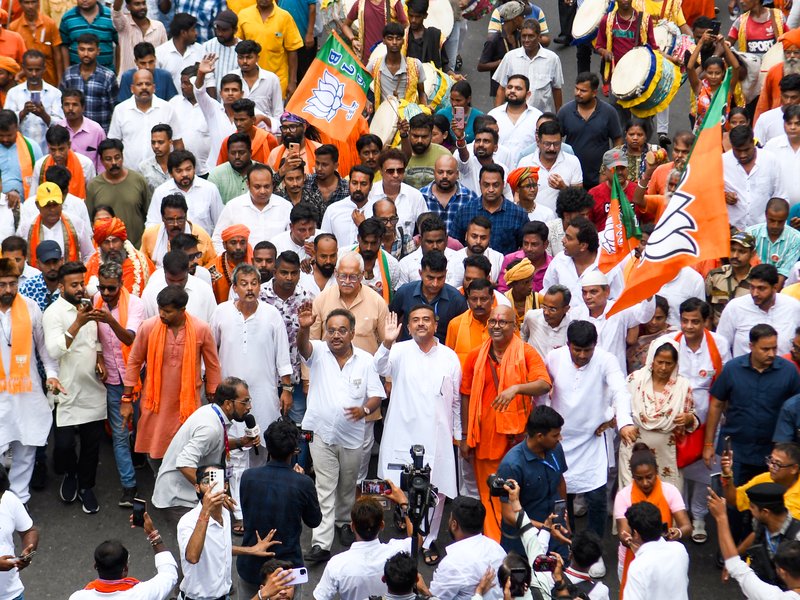 Unlike Trinamool, Bengal BJP decides not to encourage defections from other parties