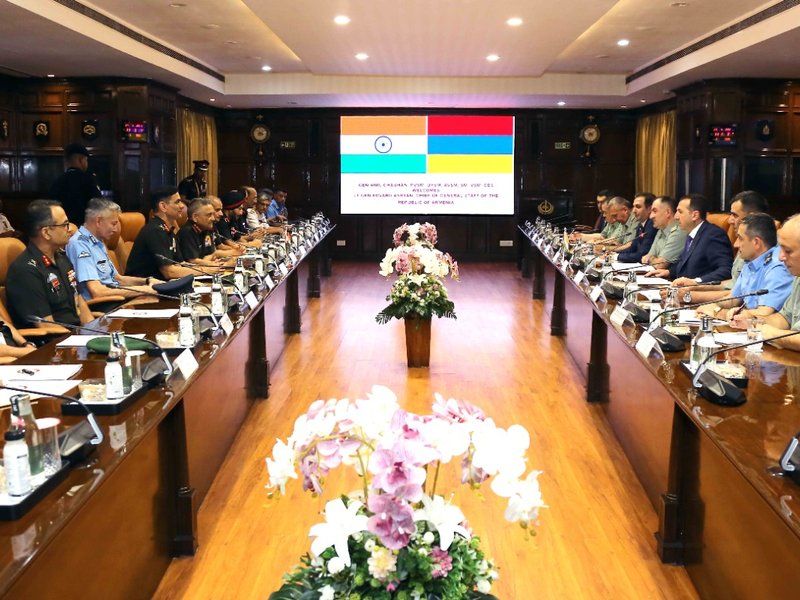 India, Armenia discuss avenues for joint ventures in military hardware development