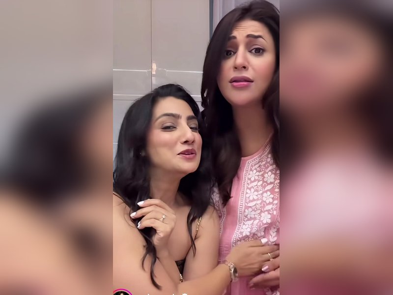 Mommy-to-be Divyanka Tripathi & Neha Marda get dancing to ‘Kabhi Aar Kabhi Paar’