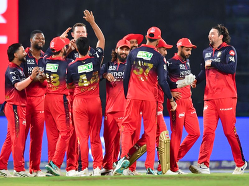 आईपीएल 2026: भुवनेश्वर और हेजलवुड की पूर्व कीवी तेज गेंदबाज मिशेल मैक्लेनाघन ने तारीफ की 