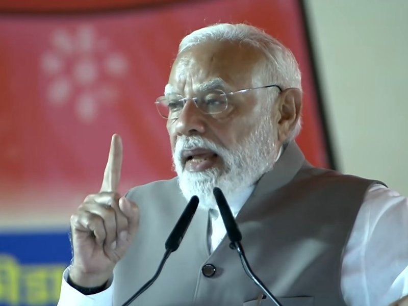 'महिला आरक्षण लागू करके रहेंगे', काशी में नारी शक्ति से पीएम मोदी का वादा 