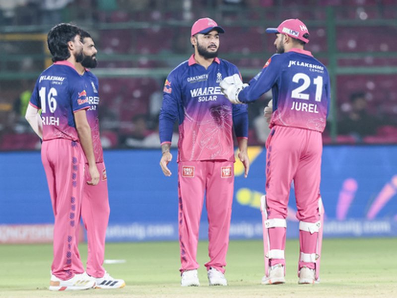 पीबीकेएस के खिलाफ टॉस जीतकर आरआर ने चुनी गेंदबाजी, लॉकी फर्ग्यूसन की वापसी