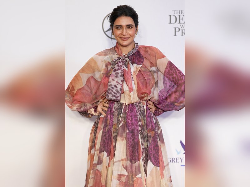 Mom-to-be Karishma Tanna hits the gym in her ninth month of pregnancy