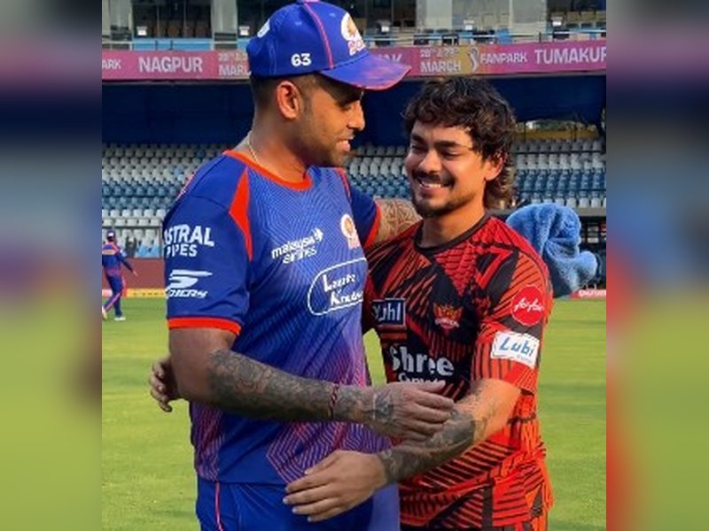 आईपीएल 2026: वानखेड़े में एमआई-एसआरएच के बीच अहम मुकाबला आज, हेड-टू-हेड में आगे है ये टीम