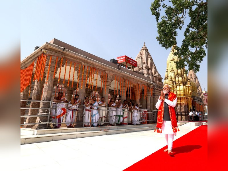 भगवान भोलेनाथ, मां अन्नपूर्णा एवं मां गंगा के दर्शन का सौभाग्य, काशी की जनता को नमन : पीएम मोदी