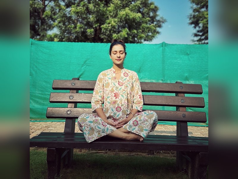 Payal Rajput breaks down while recalling the difficult phase she went through after her dad was diagnosed with cancer! (Photo Credit: Payal Rajput/Instagram)