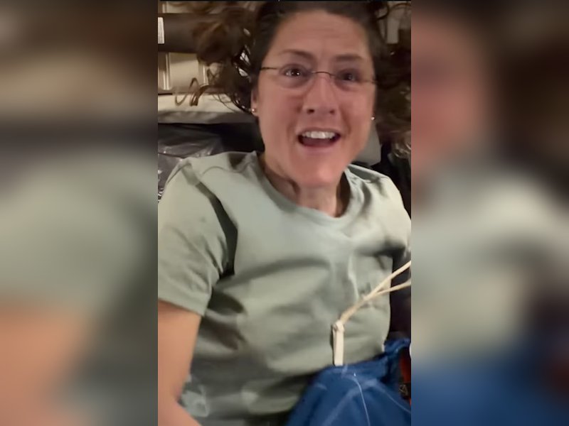 'स्पेस में सोना सबसे बढ़िया अनुभव है', क्रिस्टीना कोच ने सुनाया स्पेस का अनोखा 'उल्टा' किस्सा