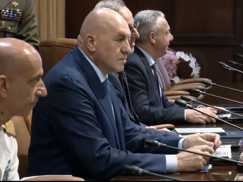 इटली के रक्षा मंत्री का भारत दौरा: शहीदों को नमन, रक्षा सहयोग पर राजनाथ संग अहम चर्चा