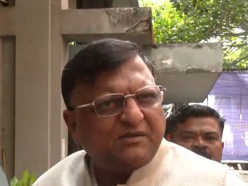 पश्चिम बंगाल में ईवीएम छेड़छाड़ पर सख्ती : सीईओ ने जरुरत पड़ने पर दोबारा चुनाव कराने का दिया संकेत