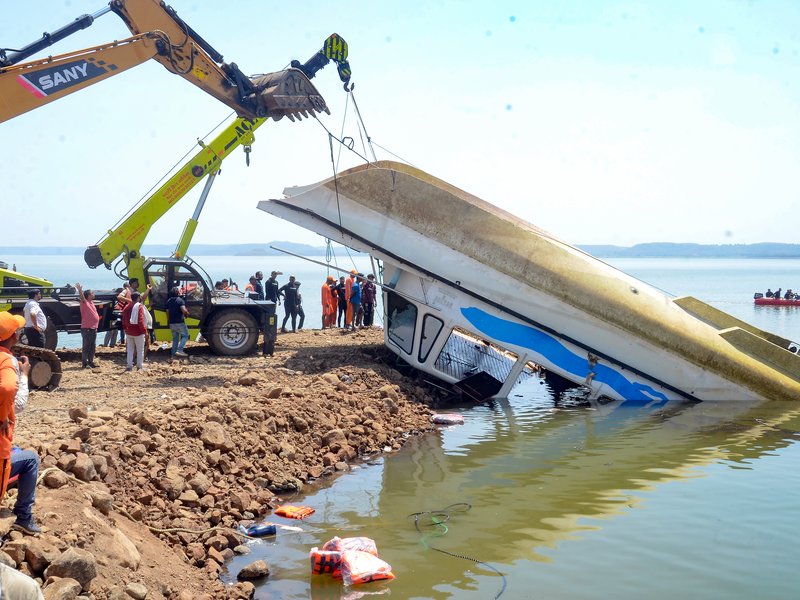 Bargi boat tragedy: Search expanded as four still missing; FIR only after bodies recovered, says cop
