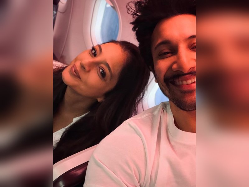 Rohit Saraf bumps into Tabu on a flight, says ‘Only she can make a flight fun’