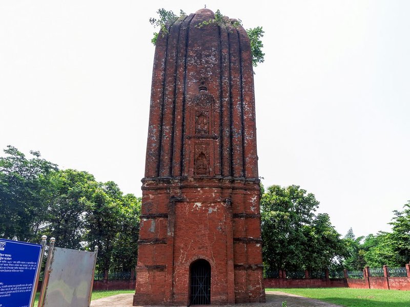 बंगाल में भगवती को समर्पित 7वीं सदी का अद्भुत मंदिर, जो कहलाता है 'त्रिकोणमितीय सर्वेक्षण टावर'