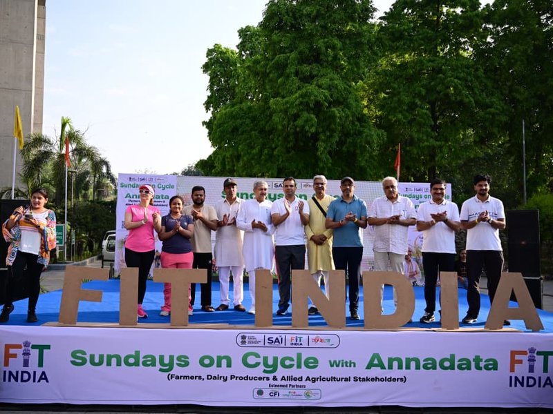 Agricultural stakeholders spread message of fitness on 72nd Edition of Fit India Sundays on Cycle