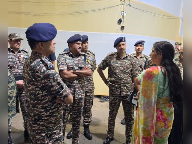 बंगाल में मतगणना से पहले एक्शन में सीआरपीएफ, डीजी ने सुरक्षा व्यवस्था का लिया जायजा