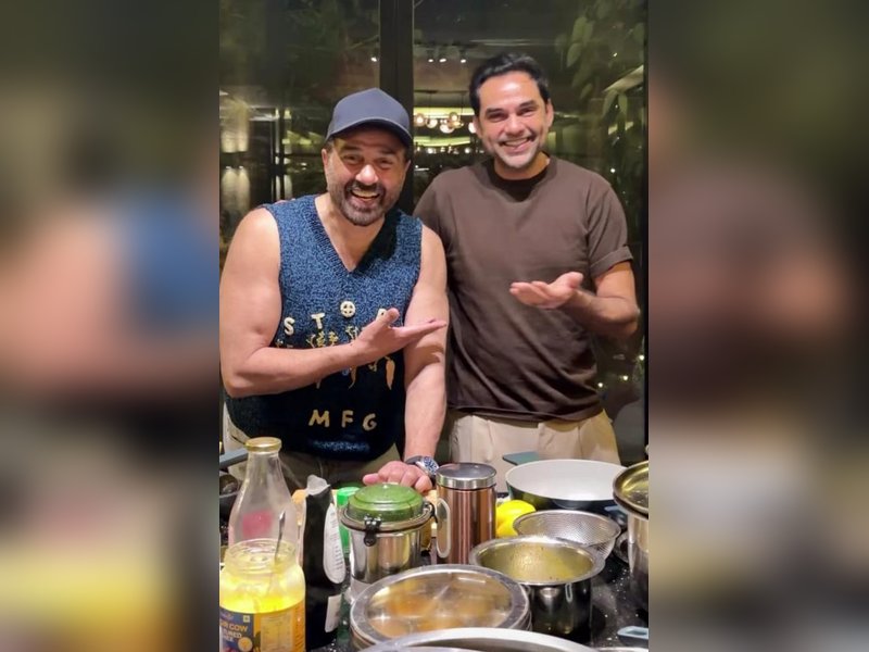 Deol brothers Sunny & Abhay test their cooking skills in Goa: Khao piyo aish karo mitro