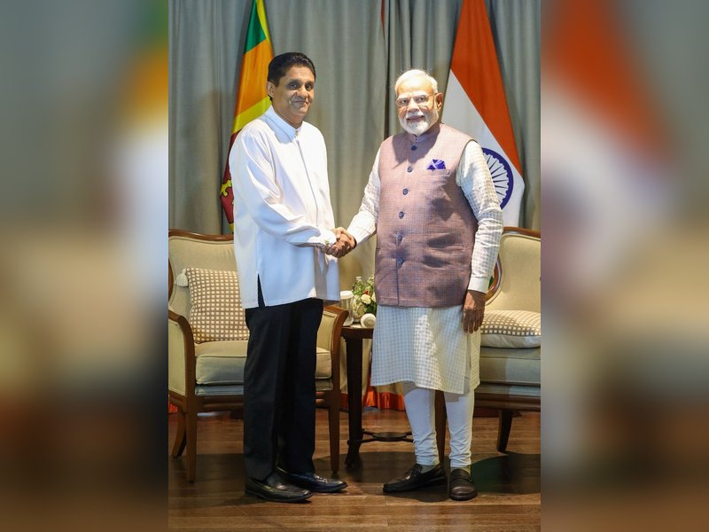 पश्चिम बंगाल में चुनावी रुझानों के बीच श्रीलंका के विपक्ष के नेता ने पीएम मोदी को दी बधाई