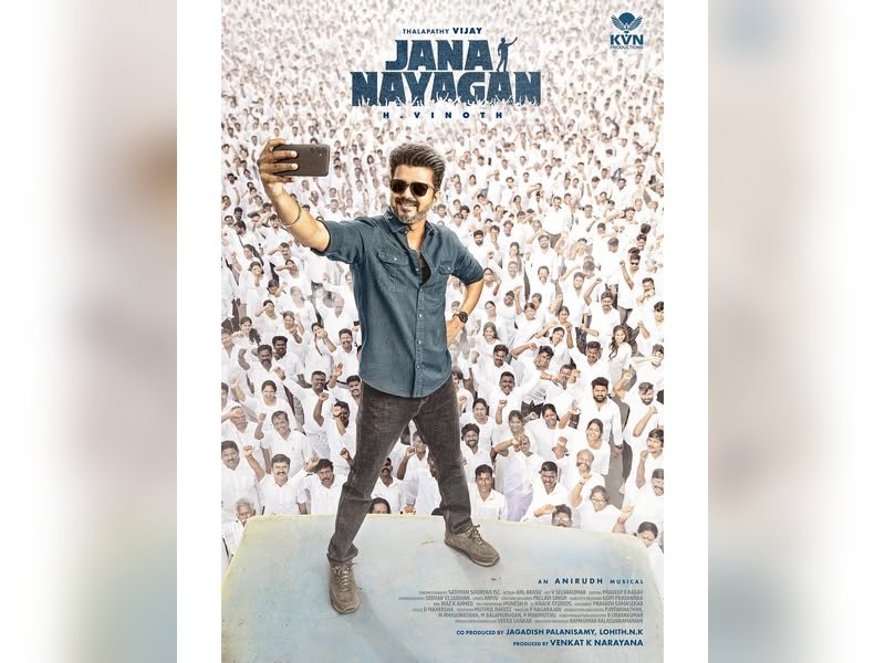  Tiger Shroff tells Vijay: The faith people have in you is amazing to see! (Photo Credit: Vijay/Instagram)