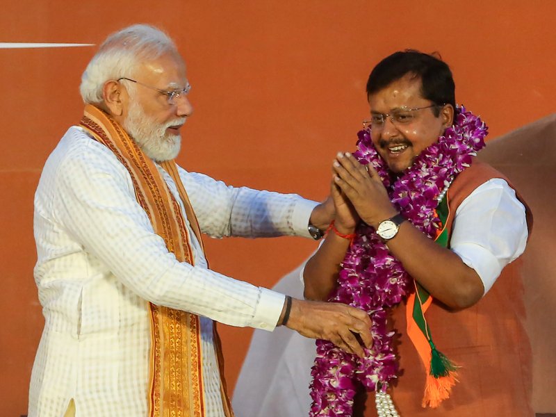 'युवा और ऊर्जावान नेता', पीएम मोदी ने भाजपा अध्यक्ष नितिन नवीन को दी जन्मदिन की शुभकामनाएं