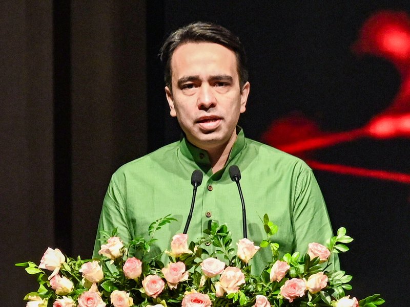 'विकसित भारत' के लक्ष्य में सीएसआर की अहम भूमिका, आकांक्षी जिलों तक पहुंचे उद्योगों का सामाजिक निवेश: जयंत चौधरी