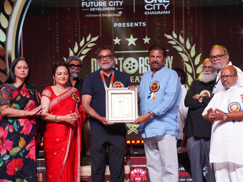 TFDA presents Dasari National Award 2026 to filmmaker R Balki  (Photo Credit:IANS/PR)