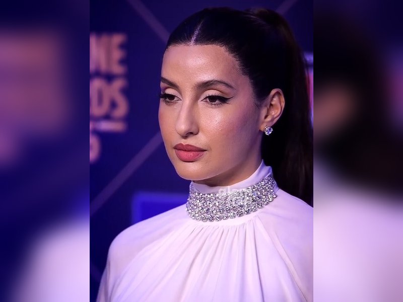 Nora Fatehi tells Rakesh Bedi: You’re killing it, your dance is very good