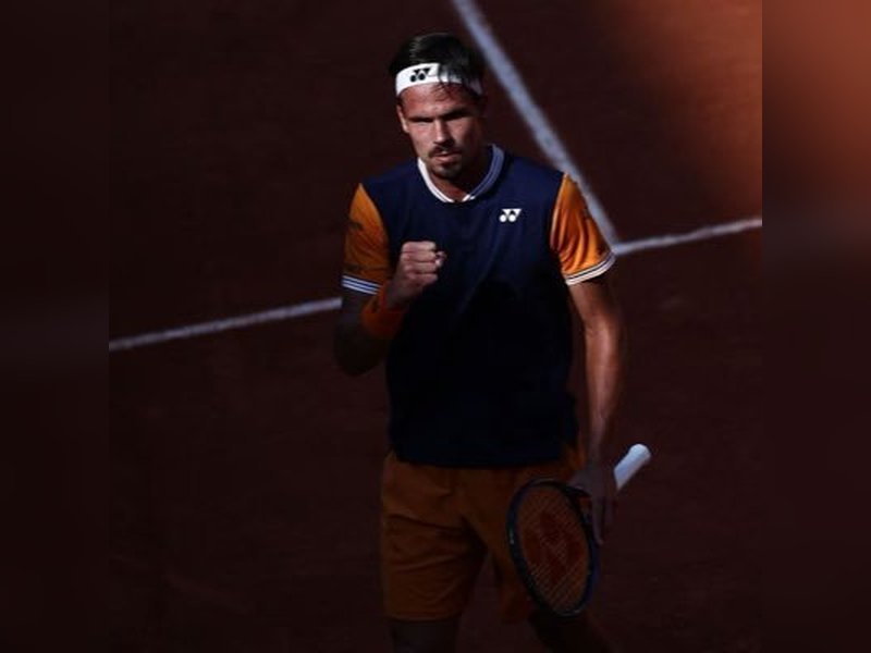 China's Zhang Zhizhen misses match points, loses to Daniel Altmaier at ATP Italian Open in Rome on Wednesday. Photo credit: ATP Tour