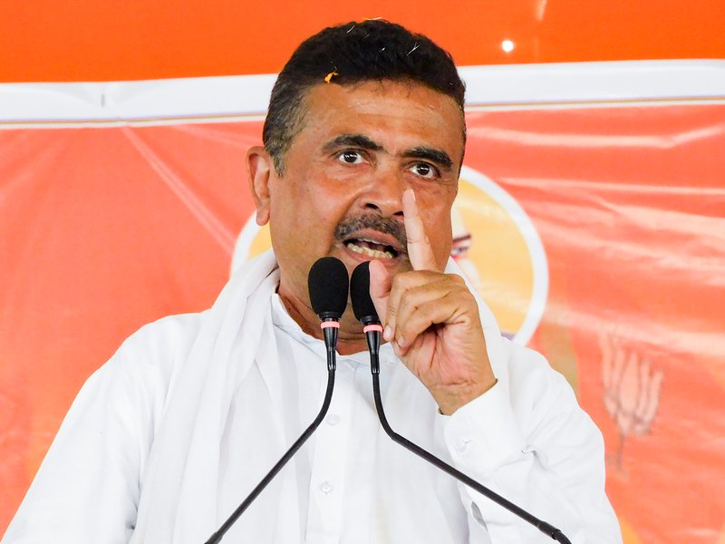 सुवेंदु अधिकारी का दावा, 'भाजपा से जुड़े होने की वजह से पीए चंद्रनाथ की हत्या', टीएमसी पर लगाए गंभीर आरोप