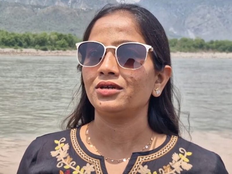रियासी में उमड़ रहे पर्यटक, चिनाब रिवर राफ्टिंग बनी आकर्षण का केंद्र 