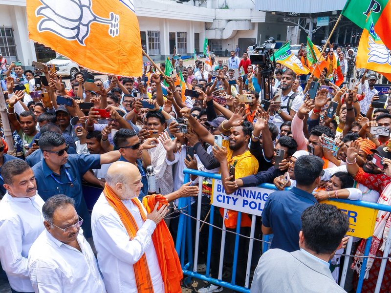 Amit Shah arrives in Kolkata, new CM name to be finalised today