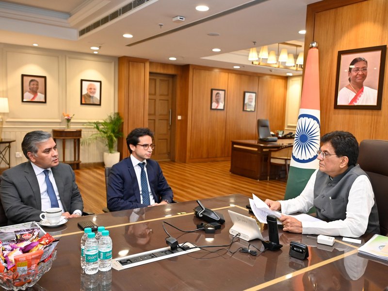 Piyush Goyal explores avenues to boost India's beauty and personal care sector