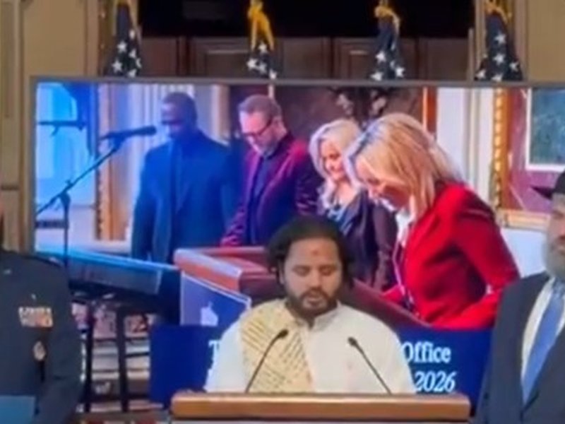 Hindu prayer for peace, unity offered at White House event