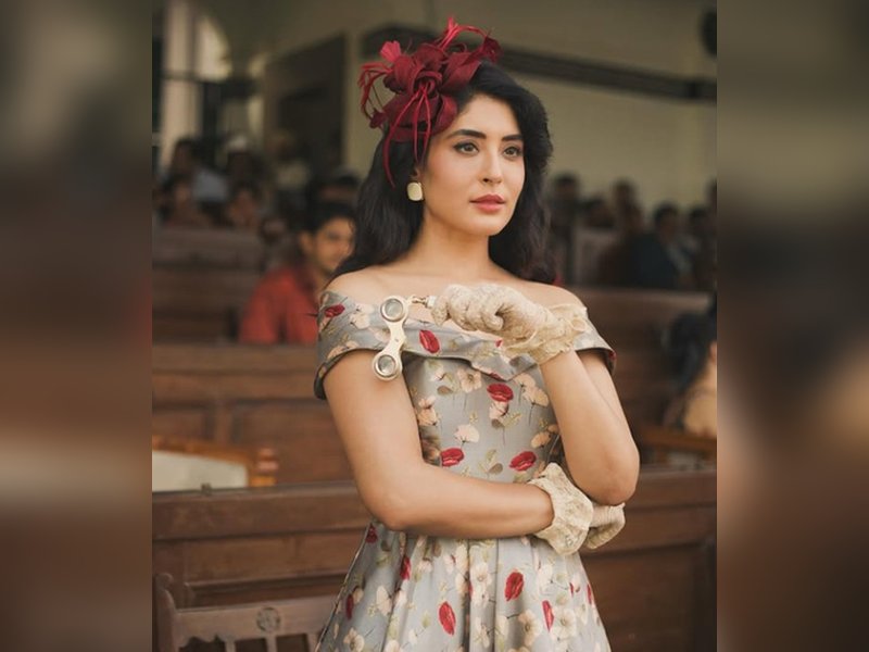 कृतिका कामरा का पसंदीदा है 60-70 के दशक का ये हेयरस्टाइल, परवीन बाबी- फराह फॉसेट से प्रेरित