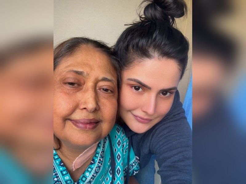 Zareen Khan remembers mother on her 1st birthday after demise 