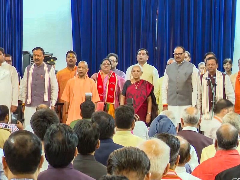 उत्तर प्रदेश में कैबिनेट विस्तार, छह नए चेहरे शामिल, भूपेंद्र चौधरी और मनोज पांडेय को मिली जगह