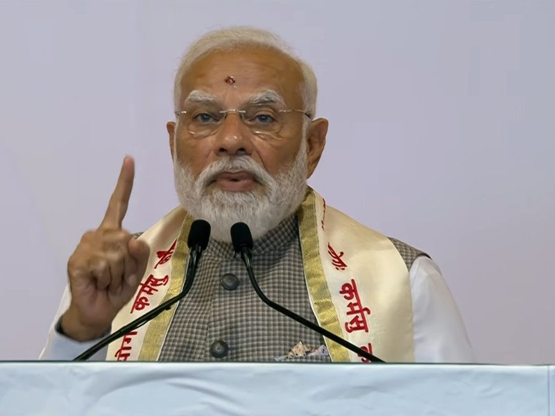 हम सब 'लोटस' की छत्रछाया में और यही देश को नई ऊंचाइयों पर ले जाएगी: पीएम मोदी
