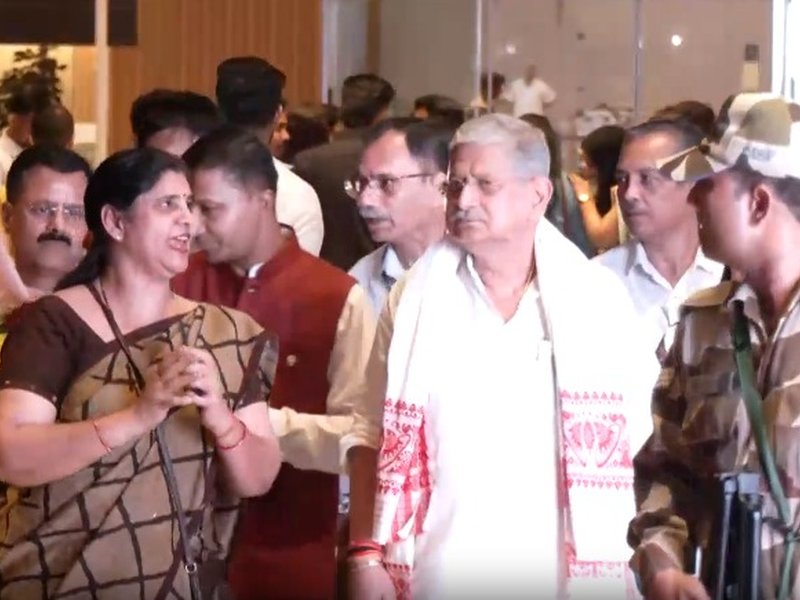 गुवाहाटी में सीएम हिमंता बिस्वा सरमा का शपथ शपथ कल, देशभर के दिग्गज नेता पहुंचे