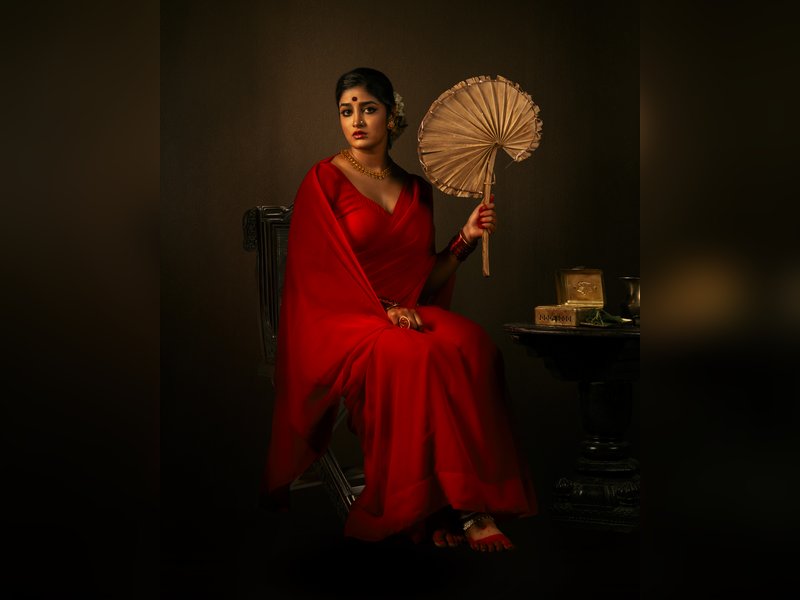 Dimple Hayathi's look in Sharwanand's 'Bhogi' revealed (Photo: IANS/PR)