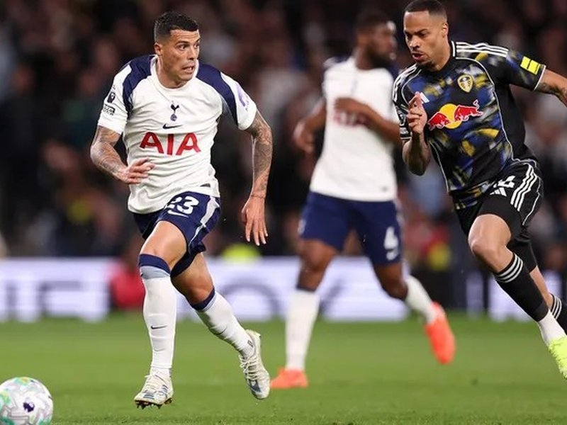 Spurs go two points clear of relegation after 1-1 draw with Leeds 