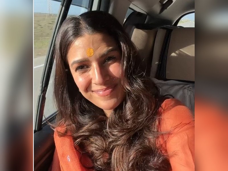 Nimrat Kaur seeks blessings at Somnath Temple, Nageshwar Temple and Dwarkadhish Temple