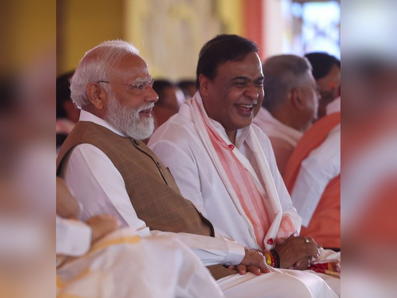 पीएम मोदी ने हिमंता सरमा को सीएम बनने पर दी बधाई, बताया बेहतरीन प्रशासक