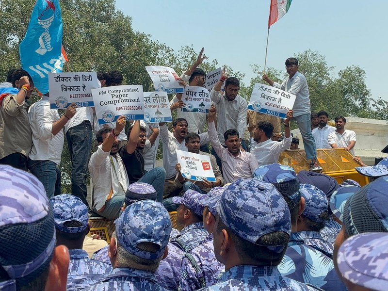 'लाखों छात्रों ने सालभर की थी तैयारी', नीट यूजी पर छात्र संगठनों की नाराजगी 