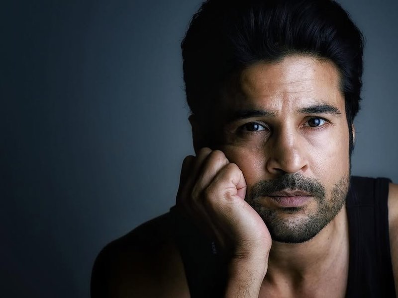 Rajeev Khandelwal shares his organic beauty routine: Meri wife itna pareshan hai mujhse