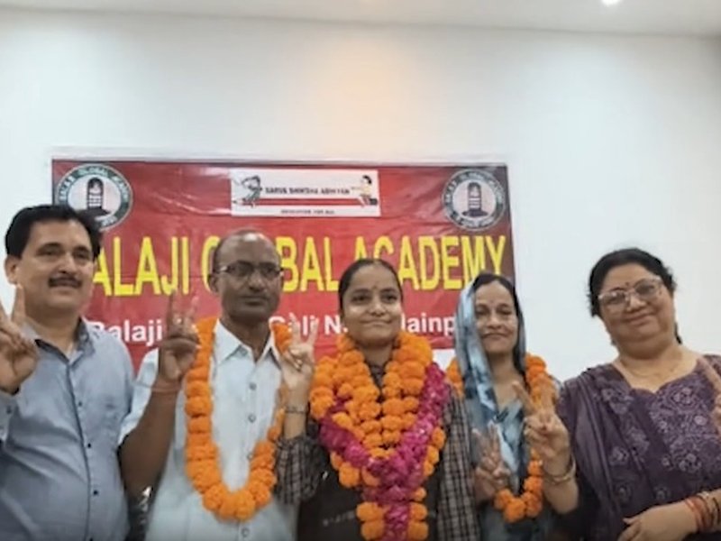 सीबीएसई 12वीं परिणाम: लवली पब्लिक स्कूल का शानदार प्रदर्शन, बेटियों का दबदबा कायम