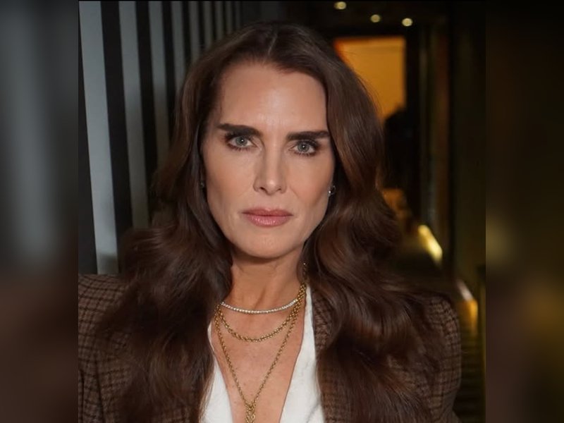 Brooke Shields sheds light on her teenage discomfort