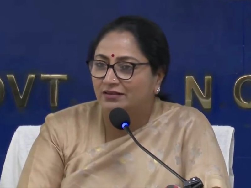 दिल्ली: ‘कोई भी मंत्री 1 साल विदेश नहीं जाएगा’, प्रधानमंत्री की अपील के बाद मुख्यमंत्री का फैसला