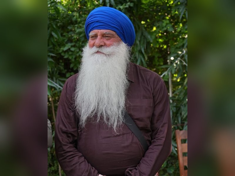 'लुक्खे' में महिलाओं के खिलाफ अभद्र भाषा का इस्तेमाल, योगराज सिंह को नोटिस जारी 