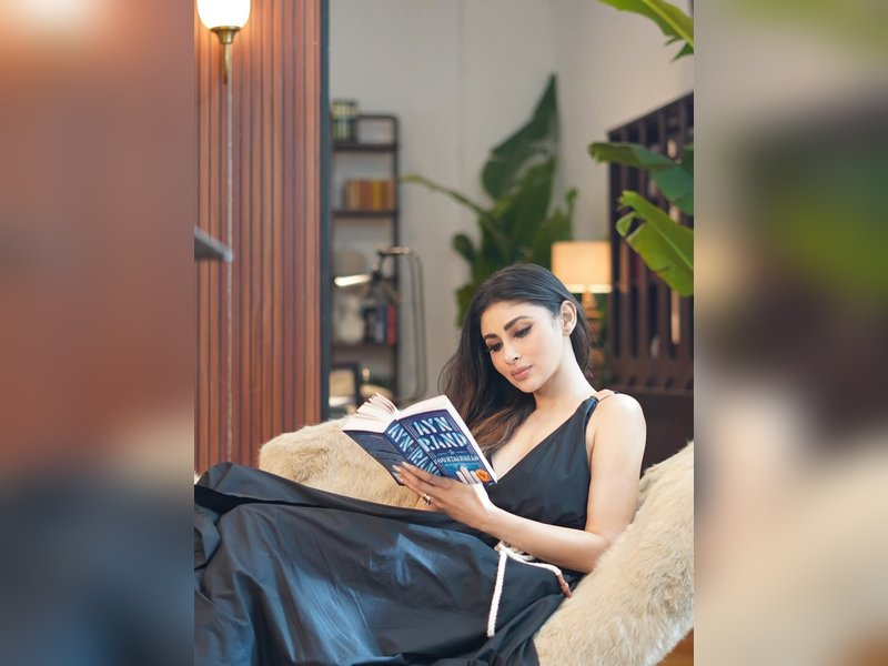 Mouni Roy turns off comments section after announcing divorce from Suraj Nambiar