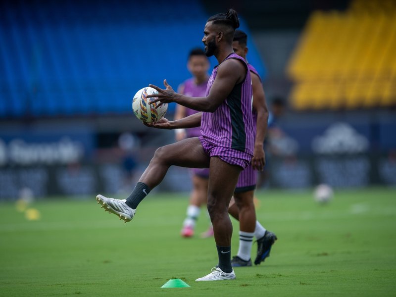 Relegation-threatened Mohammedan Sporting Club face Mumbai City in key clash in the Indian Super League (ISL) 2025-26 fixture at the Kishore Bharati Krirangan in Kolkata on Friday. Photo credit: AIFF